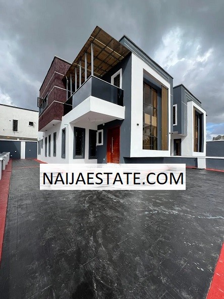 4bdrm Duplex in Chief Lateef Oyelade for sale-3