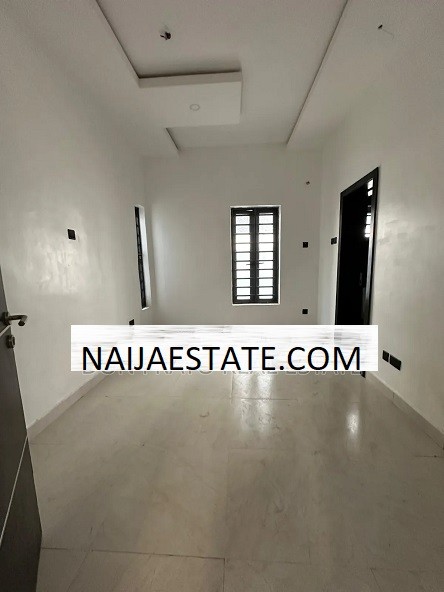 4bdrm Duplex in Lere Adigun Gra, Basorun for sale-2