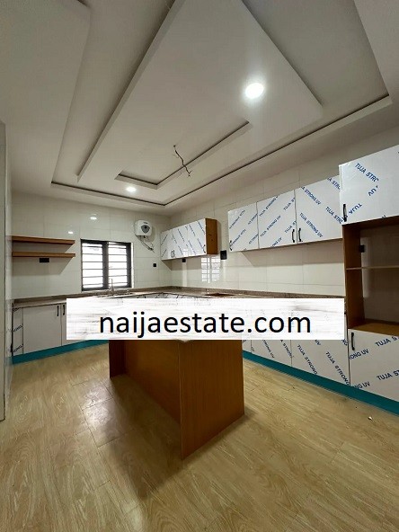4bdrm Duplex in Lere Adigun Gra, Basorun for sale-5
