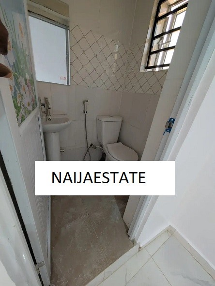 3bdrm Bungalow in Eleyele, Ibadan for sale-4